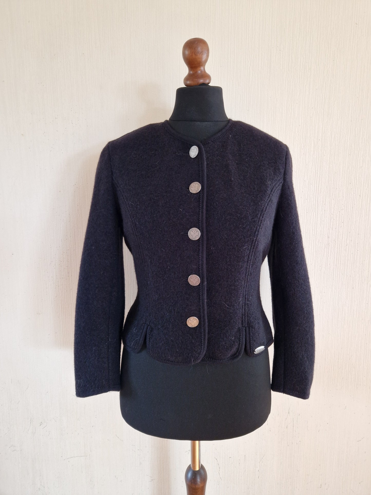 Vintage Giesswein Black Women Wool German Trachten Loden Traditional Austrian Oktoberfest Jacket Size Small to Medium