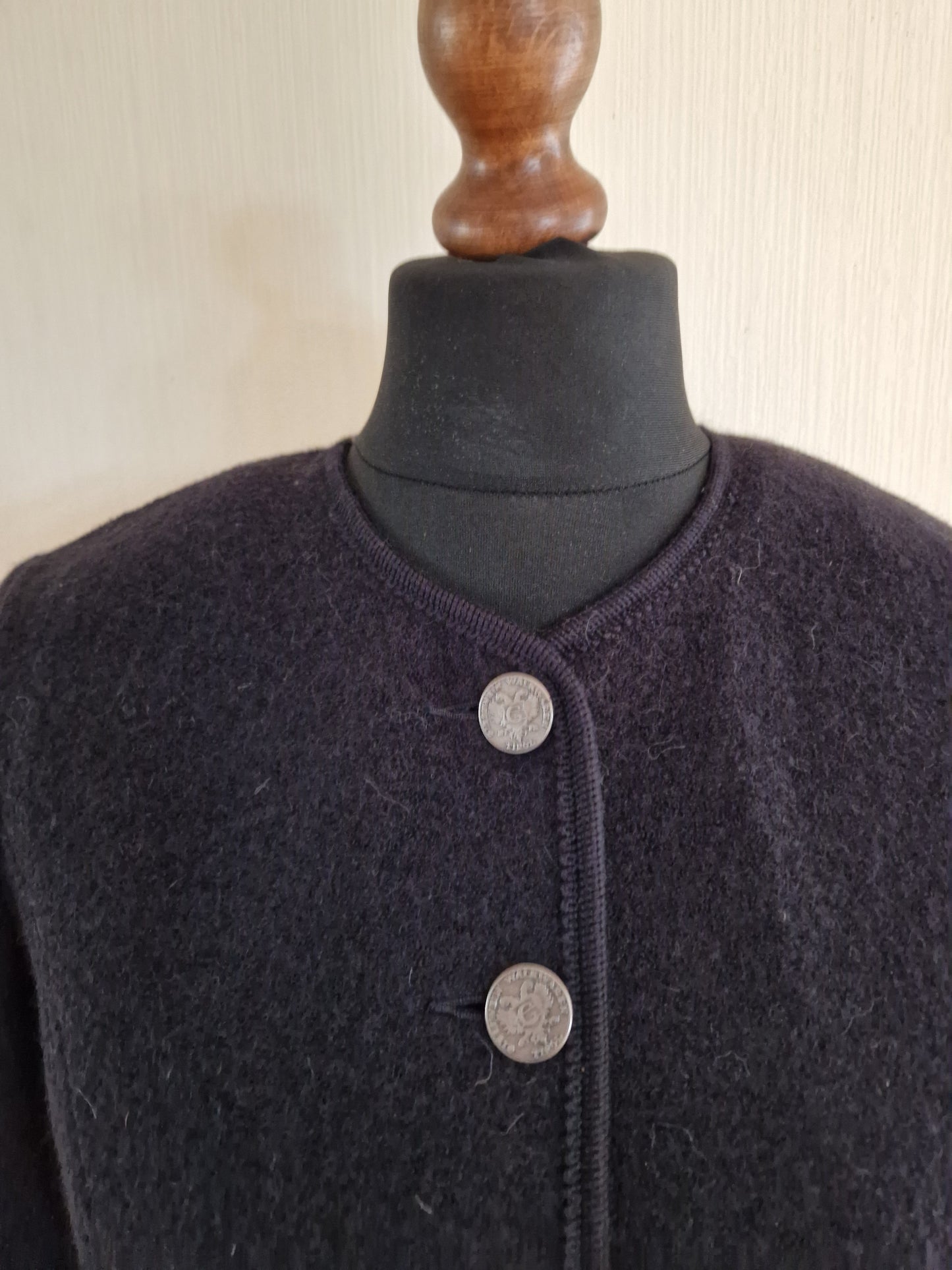 Vintage Giesswein Black Women Wool German Trachten Loden Traditional Austrian Oktoberfest Jacket Size Small to Medium