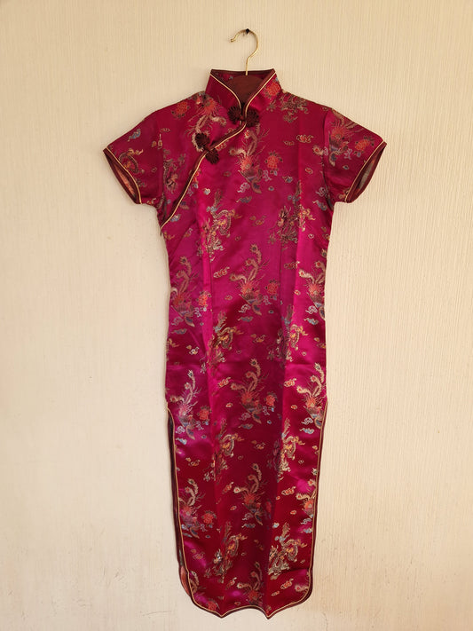 Vintage Asian Style Chinese Traditional Dress Size Small to Medium